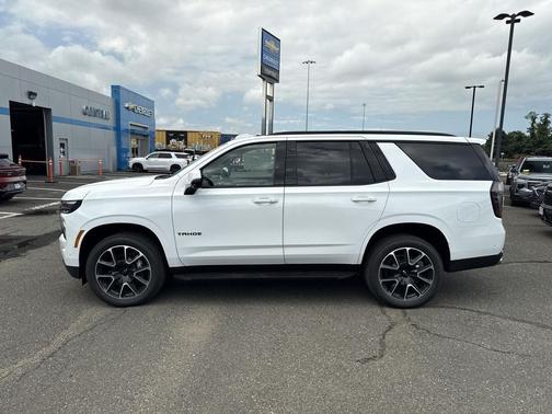 Summit White 2026 Chevrolet Tahoe 4WD RST