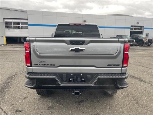 2026 Chevrolet Silverado 2500 Crew Cab, Standard Bed, XR2, 4WD