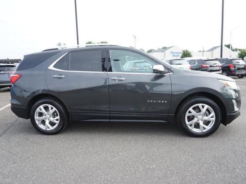 Nightfall Gray Metallic 2018 Chevrolet Equinox Premier