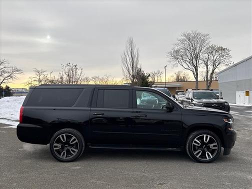 2019 Chevrolet Suburban Premier