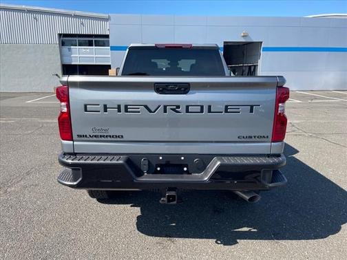 2025 Chevrolet Silverado 2500 Custom