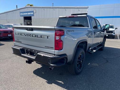 2025 Chevrolet Silverado 2500 Custom