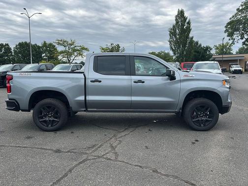 Sterling Gray Metallic 2026 Chevrolet Silverado 1500 LT Trail Boss