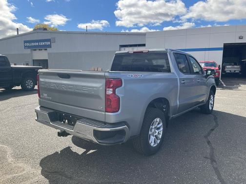 Sterling Gray Metallic 2026 Chevrolet Silverado 1500 LT