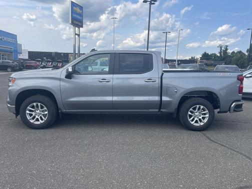 Sterling Gray Metallic 2026 Chevrolet Silverado 1500 LT