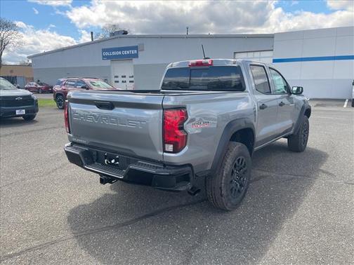 Sterling Gray Metallic 2026 Chevrolet Colorado Trail Boss