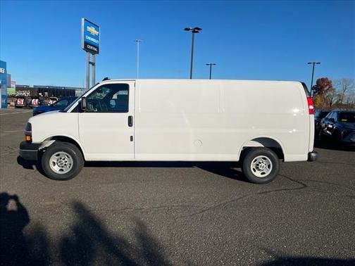 2025 Chevrolet Express 3500 RWD 3500 Extended Wheelbase WT