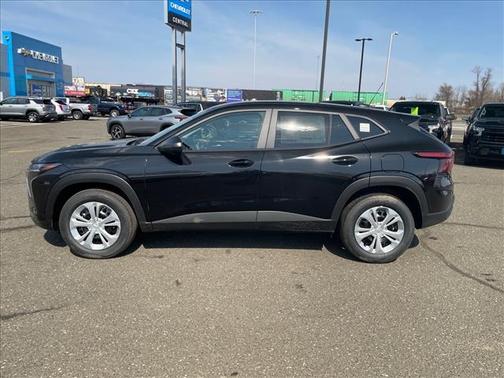 Mosaic Black Metallic 2026 Chevrolet Trax LS
