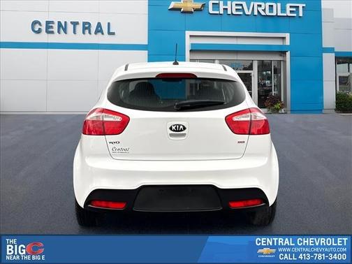 Clear White 2014 Kia Rio LX