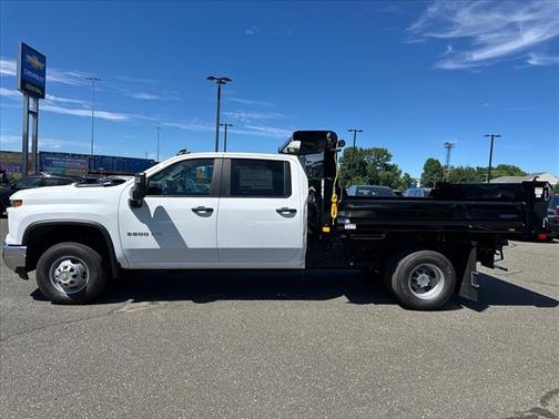 2025 Chevrolet Silverado 3500 WT
