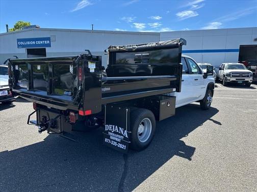 2025 Chevrolet Silverado 3500 WT