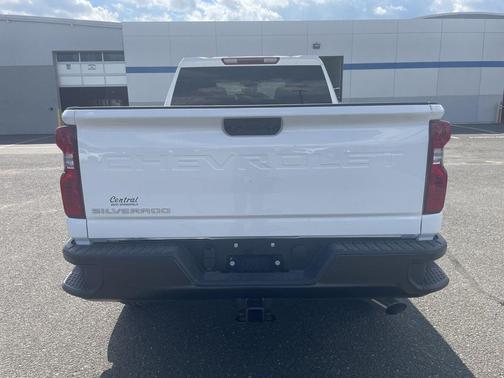 Summit White 2026 Chevrolet Silverado 2500 Crew Cab, Standard Bed, WT, 4WD
