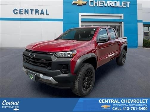 Radiant Red Tintcoat 2026 Chevrolet Colorado Trail Boss