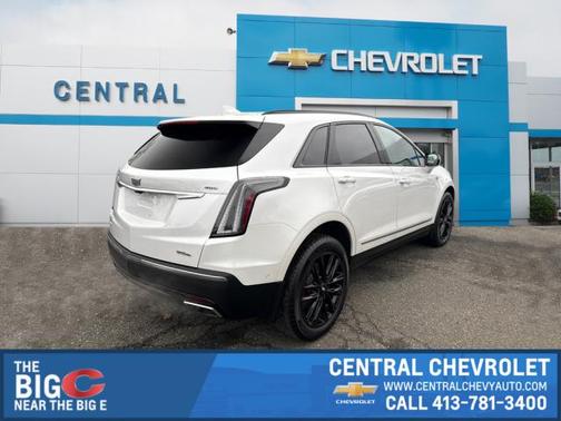 2023 Cadillac XT5 Sport