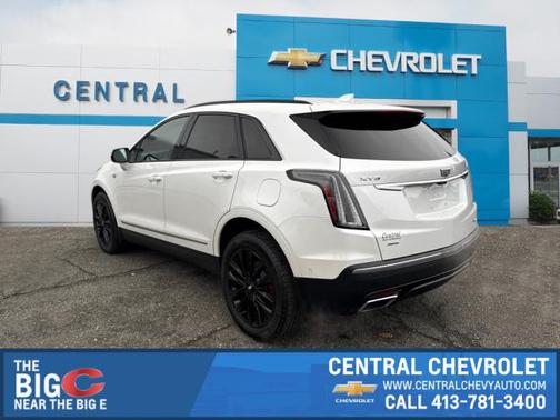 2023 Cadillac XT5 Sport