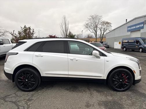 2023 Cadillac XT5 Sport