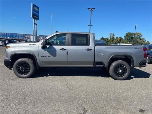 2026 Chevrolet Silverado 2500 Custom