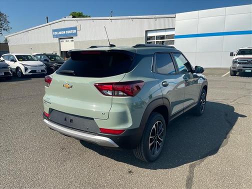 Cacti Green 2026 Chevrolet Trailblazer LT