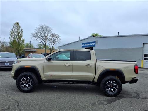2024 GMC Canyon AT4X