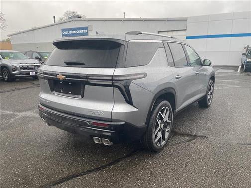Sterling Gray Metallic 2026 Chevrolet Traverse High Country