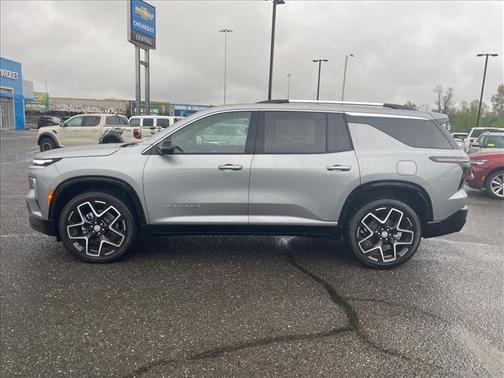 Sterling Gray Metallic 2026 Chevrolet Traverse High Country