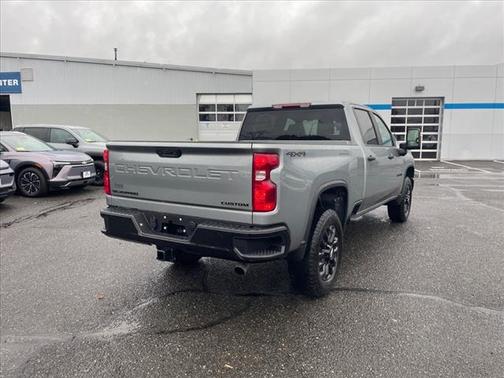 2026 Chevrolet Silverado 2500 Custom
