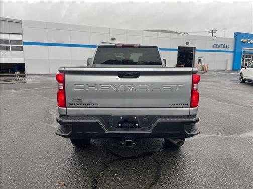 2026 Chevrolet Silverado 2500 Custom