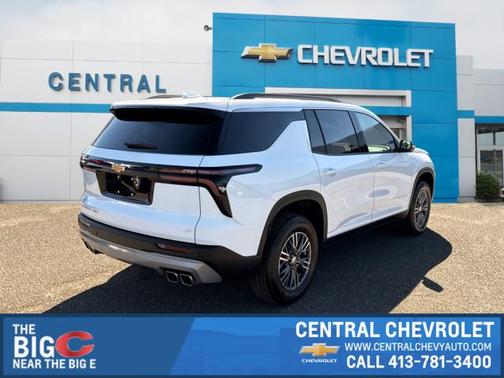 2024 Chevrolet Traverse LT