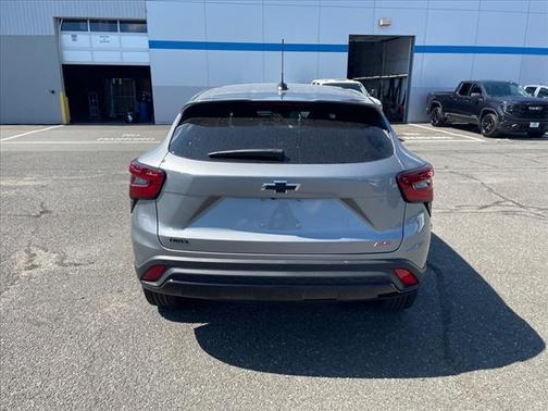 2025 Chevrolet Trax FWD 1RS