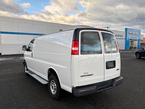 2024 GMC Savana 2500 Work Van