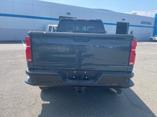 2025 Chevrolet Silverado 2500 LT