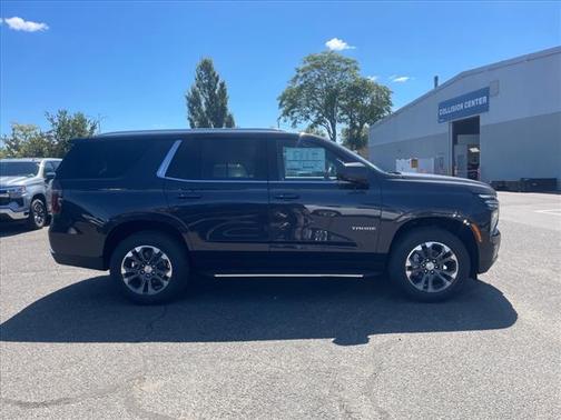2025 Chevrolet Tahoe LS