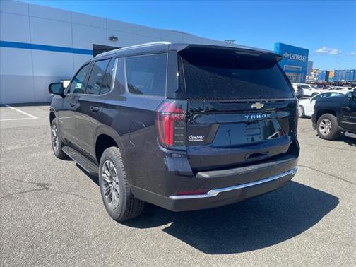 2025 Chevrolet Tahoe LS