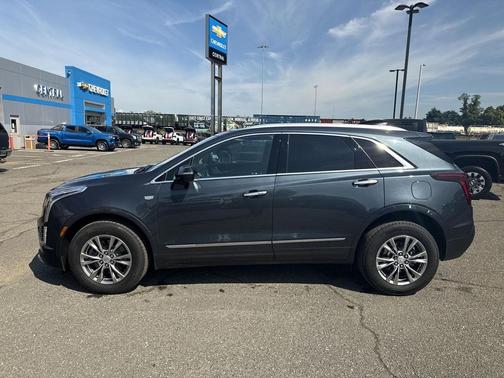 Shadow Metallic 2021 Cadillac XT5 Premium Luxury