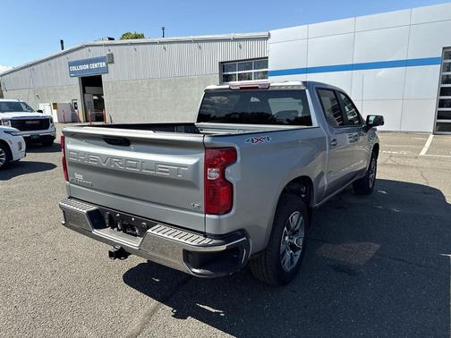 Sterling Gray Metallic 2026 Chevrolet Silverado 1500 LT