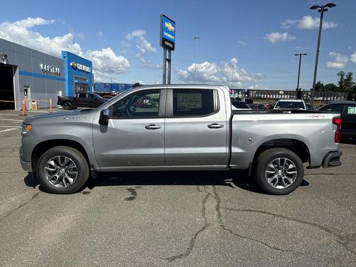 Sterling Gray Metallic 2026 Chevrolet Silverado 1500 LT