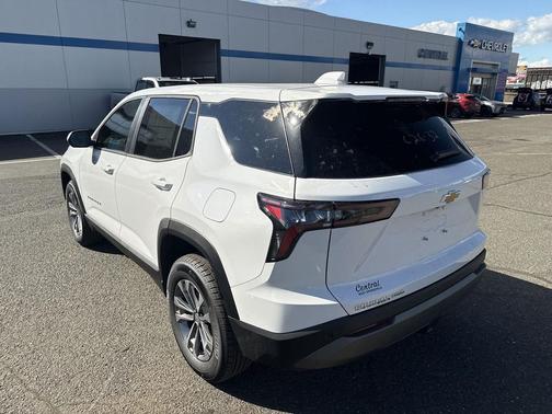Summit White 2027 Chevrolet Equinox 1LT