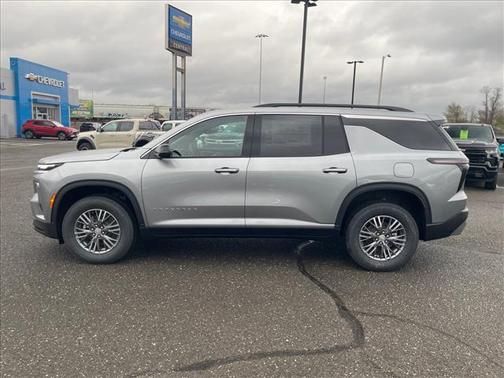 Sterling Gray Metallic 2026 Chevrolet Traverse LT