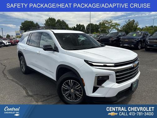 Summit White 2024 Chevrolet Traverse LT