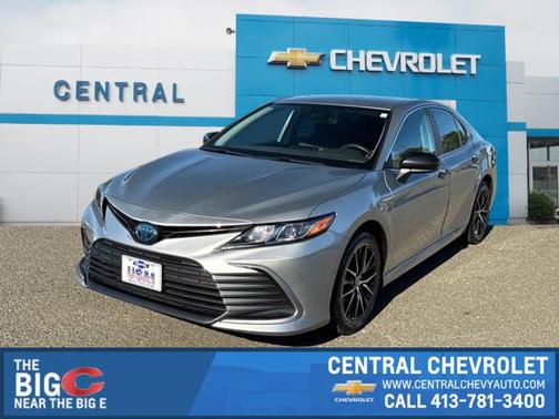2022 Toyota Camry LE