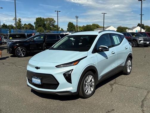 2023 Chevrolet Bolt EUV FWD LT