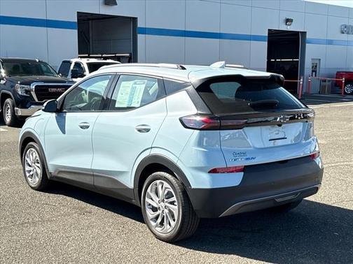 2023 Chevrolet Bolt EUV FWD LT