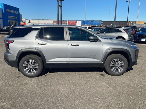 Sterling Gray Metallic 2027 Chevrolet Equinox 1LT