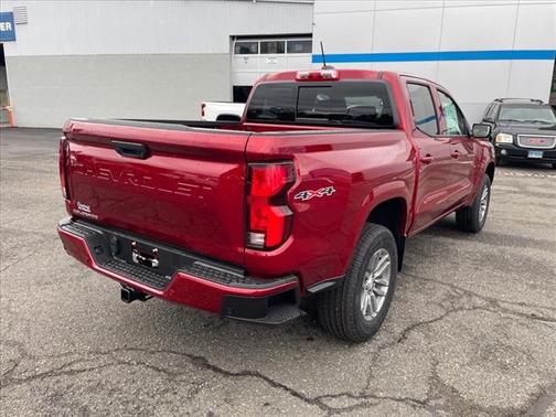 2025 Chevrolet Colorado WT