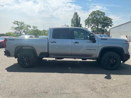 Sterling Gray Metallic 2026 Chevrolet Silverado 2500 LT