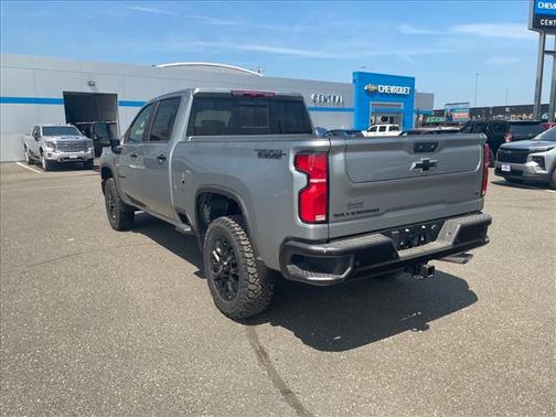 Sterling Gray Metallic 2026 Chevrolet Silverado 2500 LT