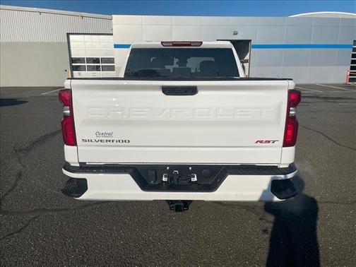 Summit White 2026 Chevrolet Silverado 1500 RST