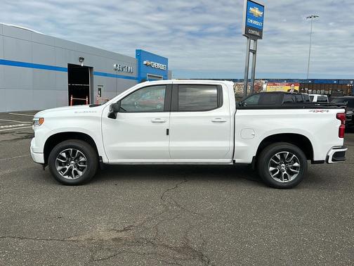 Summit White 2026 Chevrolet Silverado 1500 RST