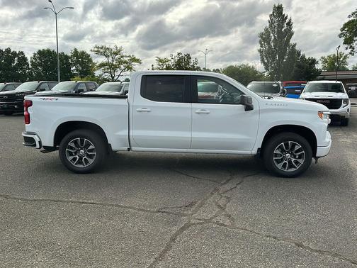 Summit White 2026 Chevrolet Silverado 1500 RST