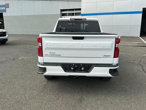 Summit White 2026 Chevrolet Silverado 1500 RST